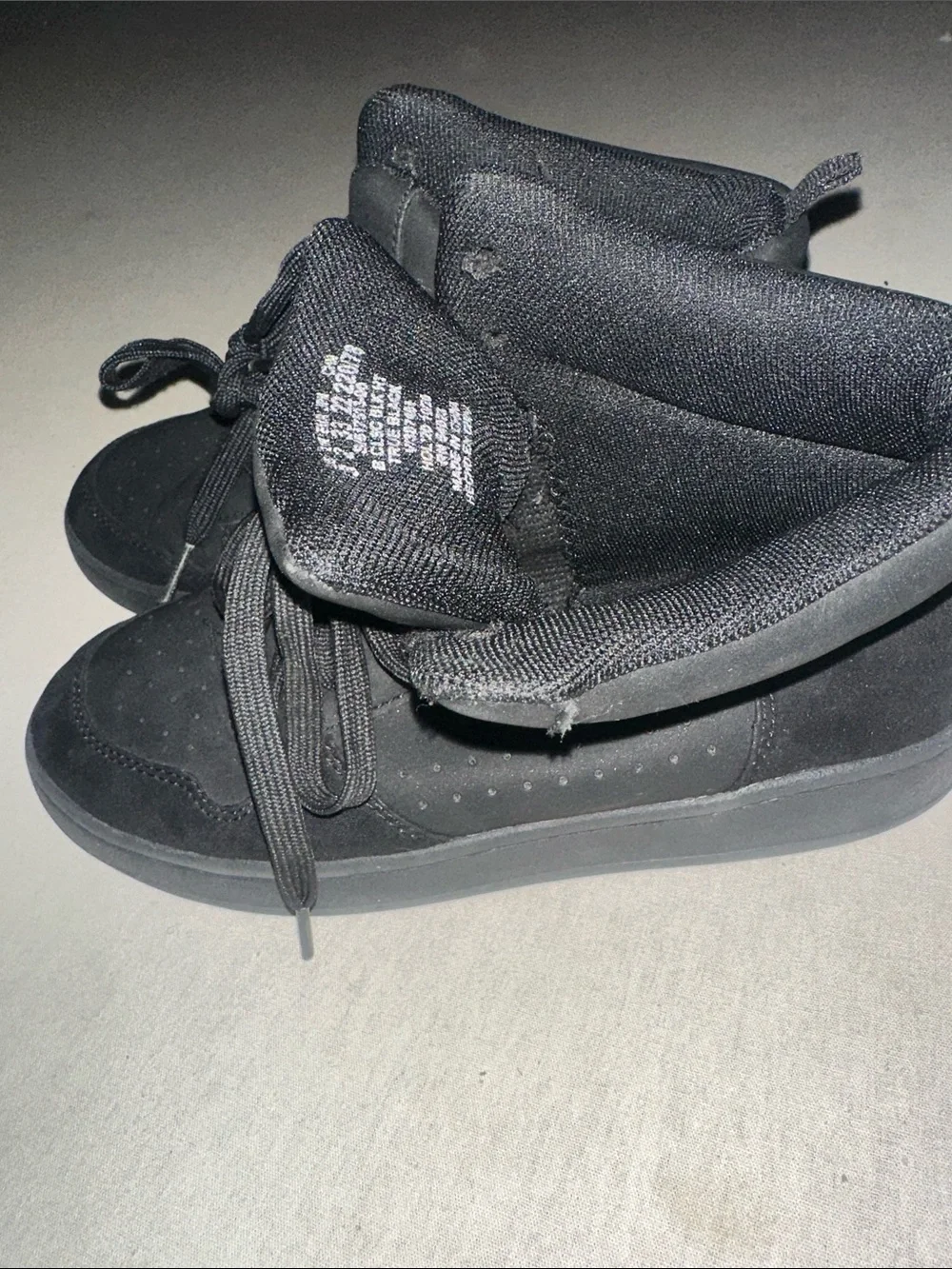 Kids Size 3 Gap Black Lace-Up High-Top Sneakers
